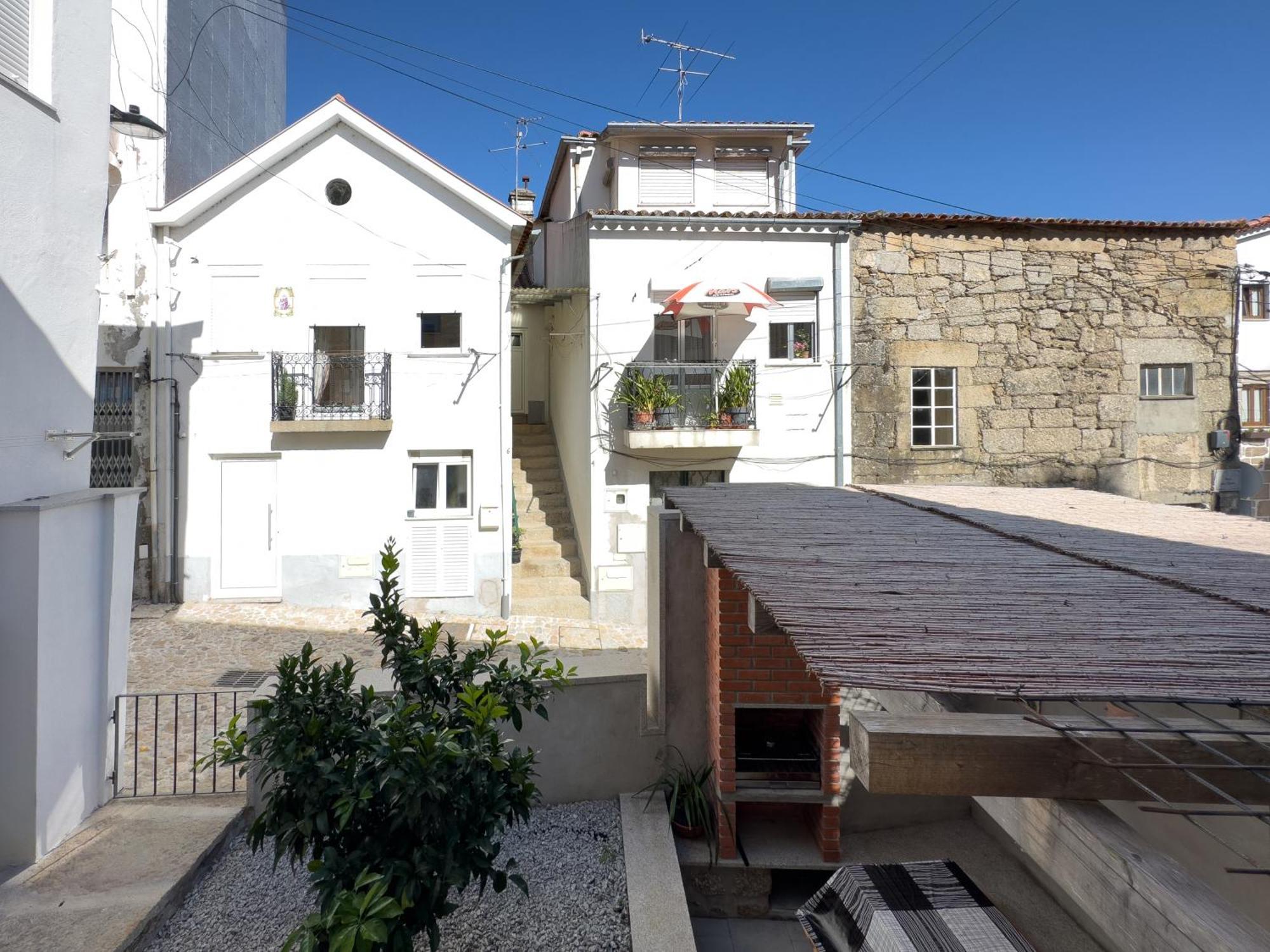Casa Das Flores Оливейра ду Оспитал Екстериор снимка
